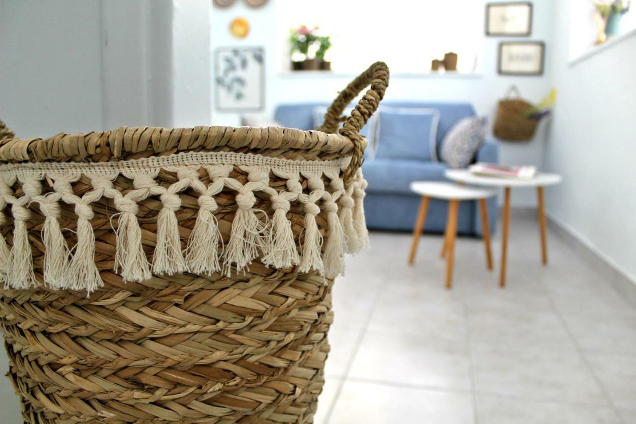 Apartamento By The Acropolis, In The Heart Of Plaka! Atenas Exterior foto