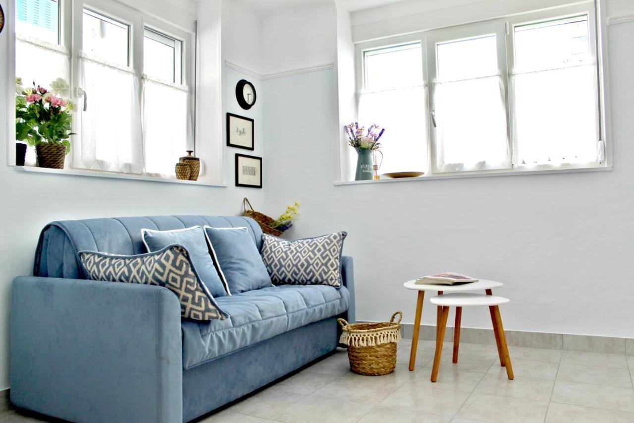 Apartamento By The Acropolis, In The Heart Of Plaka! Atenas Exterior foto
